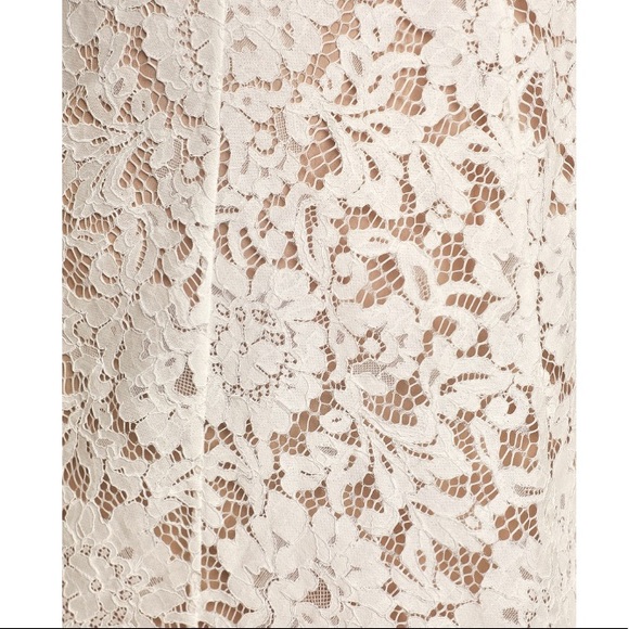 Lulu’s Lace Eyelet Wedding Rehearsal Dress Size Medium White & Nude Midi - Picture 5 of 5